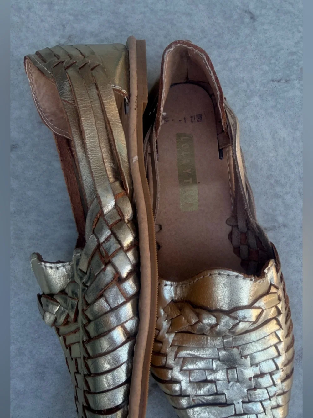 Lola y Tula Mexican Huarache Gold Woven Leather Slip-On Flats